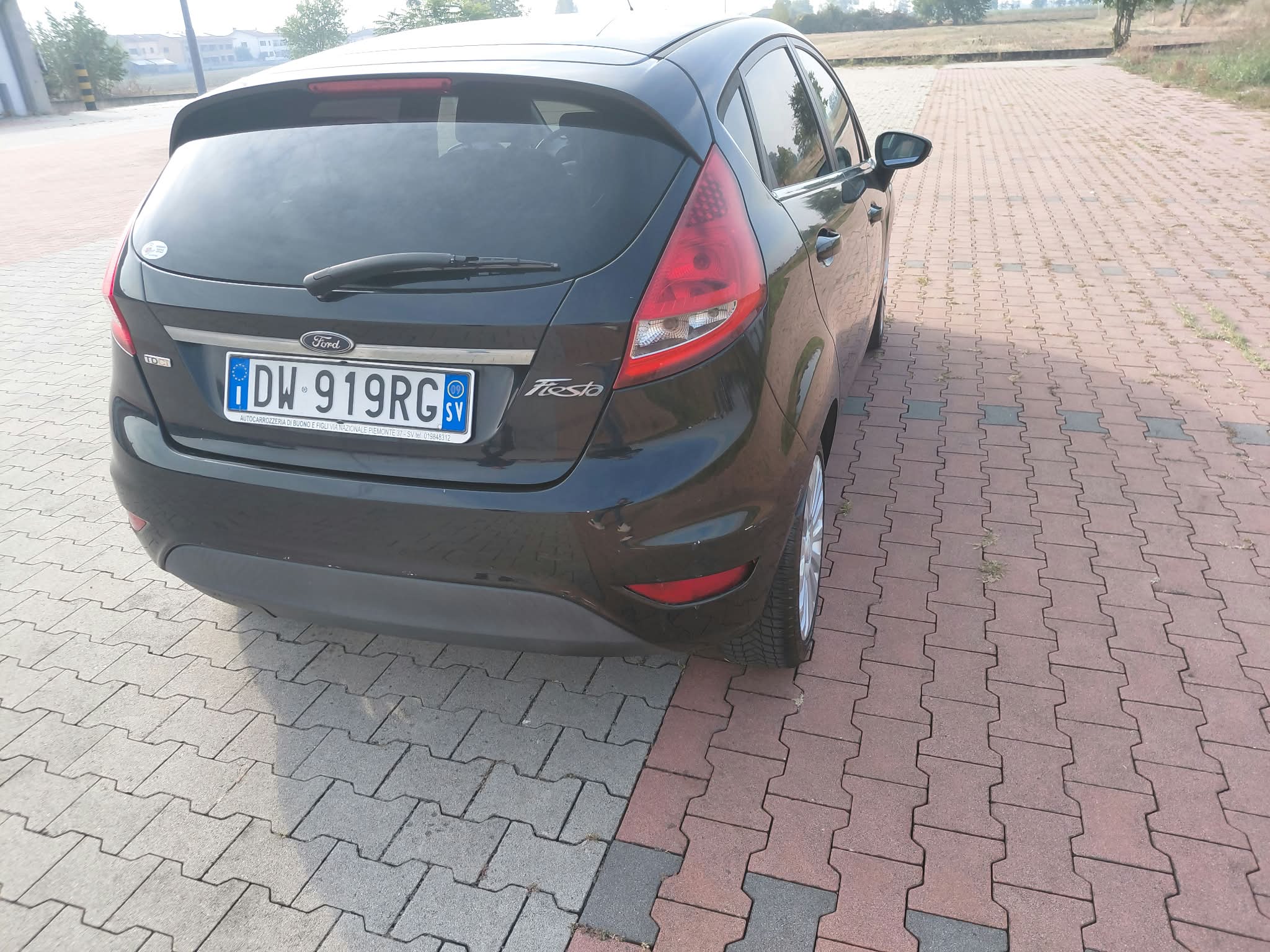 FORD FIESTA 1.4 TDCi 68CV – Allestimento Titanium (5 Porte) - immagine 25